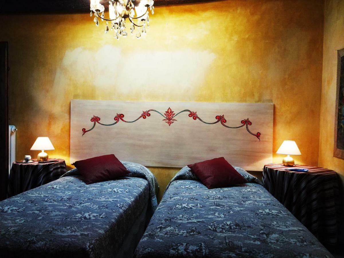 Ferienwohnung Sotto I Tetti Del Borgo Spoleto Exterior foto